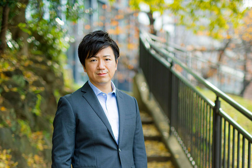 日本医師会認定産業医／代表社員　小林　諭史